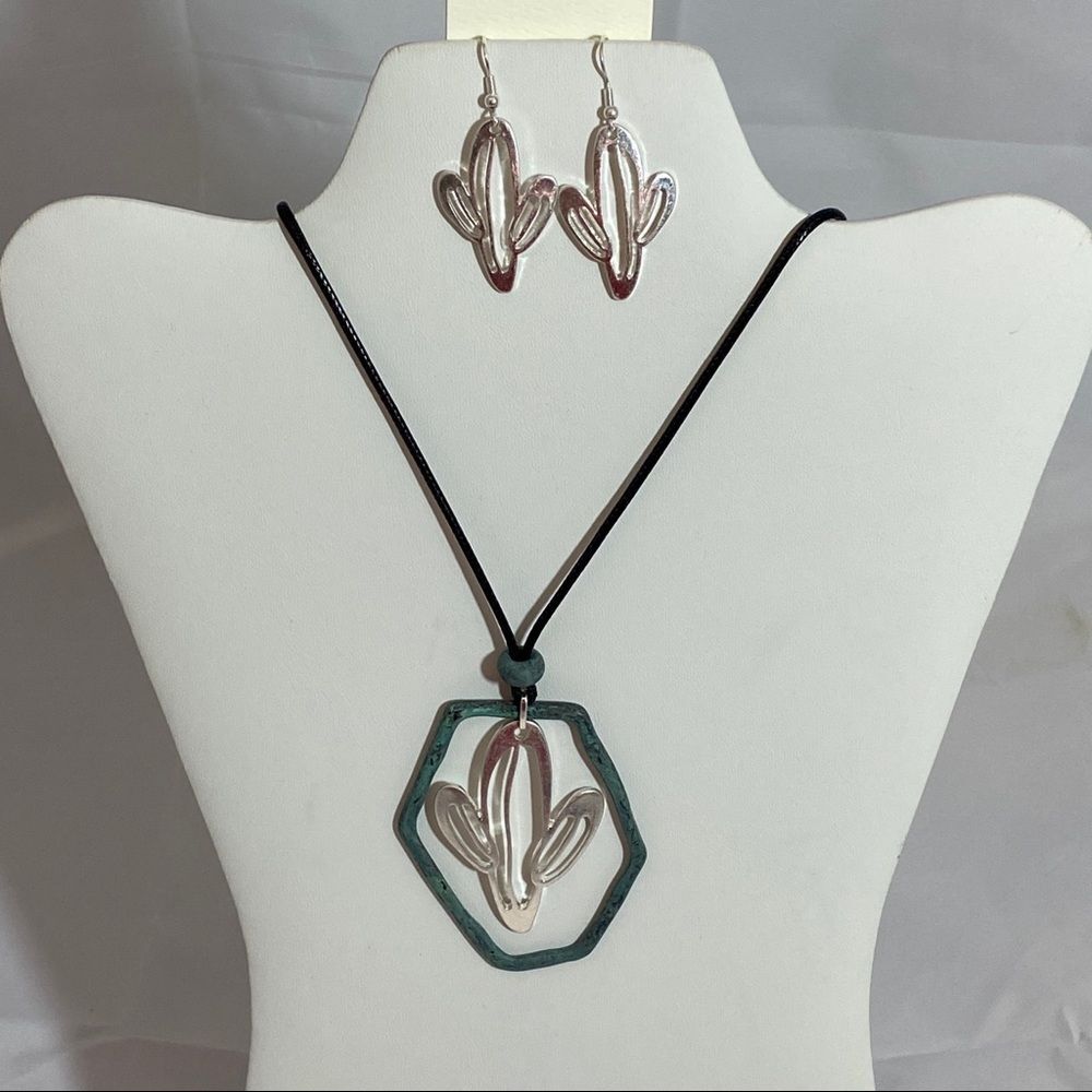 Cactus Silver Patina Necklace Earrings Set